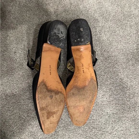 Salvatore Ferragamo Black Flats with Buckle - Picture 5 of 6